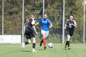 Bild 15 - wBJ SH-Pokalfinale  Holstein-Kiel - SV Viktoria : Ergebnis: 1:0